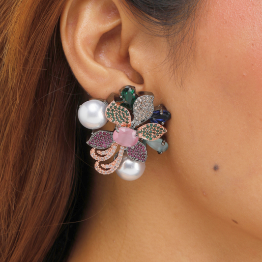 Zehra Luxe Floral Pearl Earrings