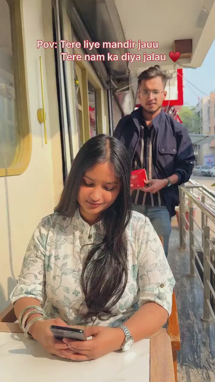 Emerald Glow Gold Pendant- Included Luxury Gift Box