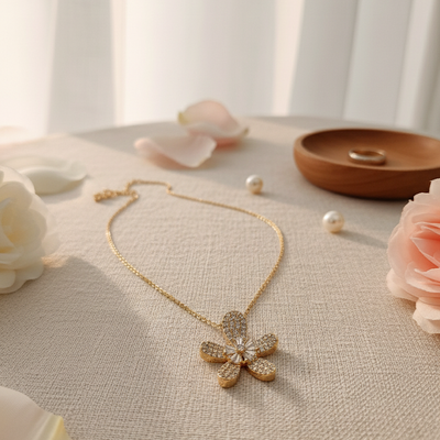 Flora anti-tarnish chain pendant